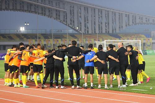 10月28日 中甲第29轮 广州vs青岛西海岸